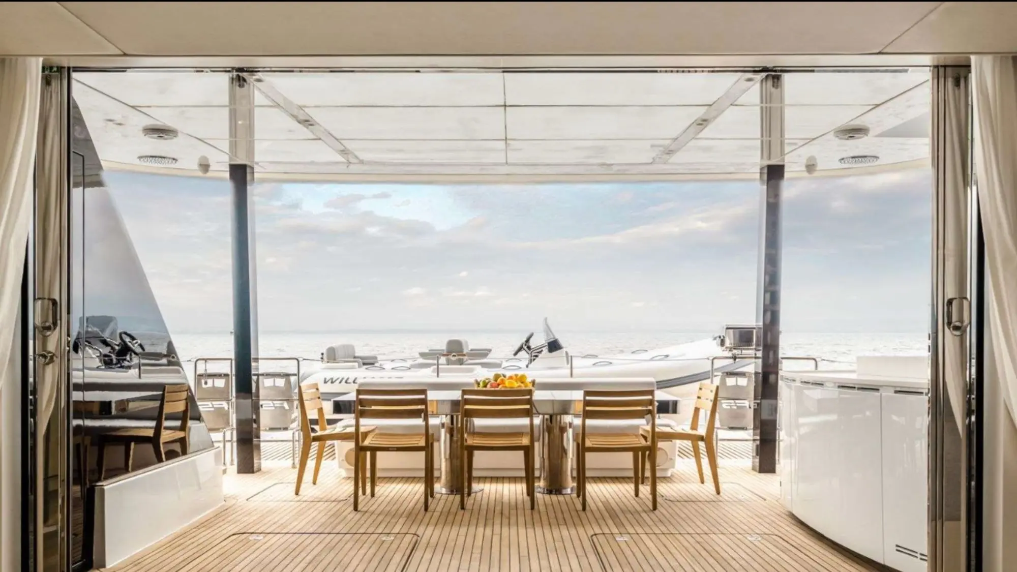 catamaran_ohana_cockpit