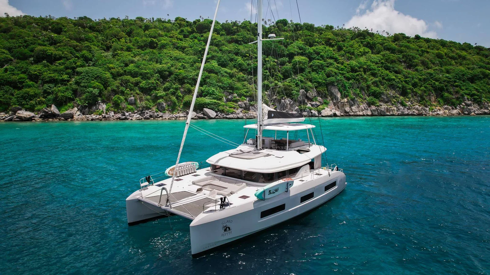 Island Hoppin 55 Lagoon catamaran offering yacht charter deals with 10 percent off June charters