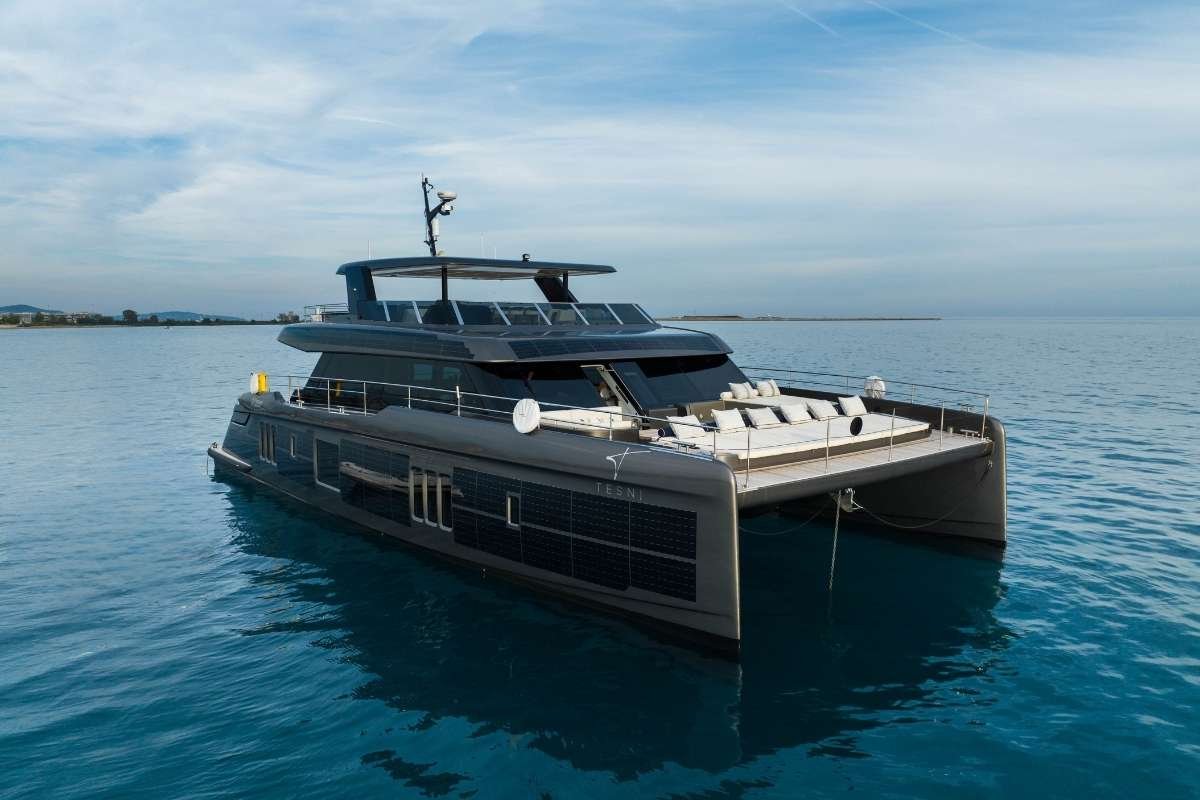 Yacht video tour preview