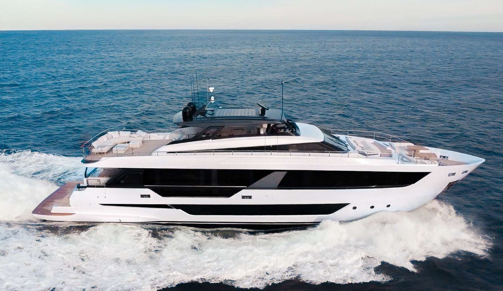 Yacht video tour preview