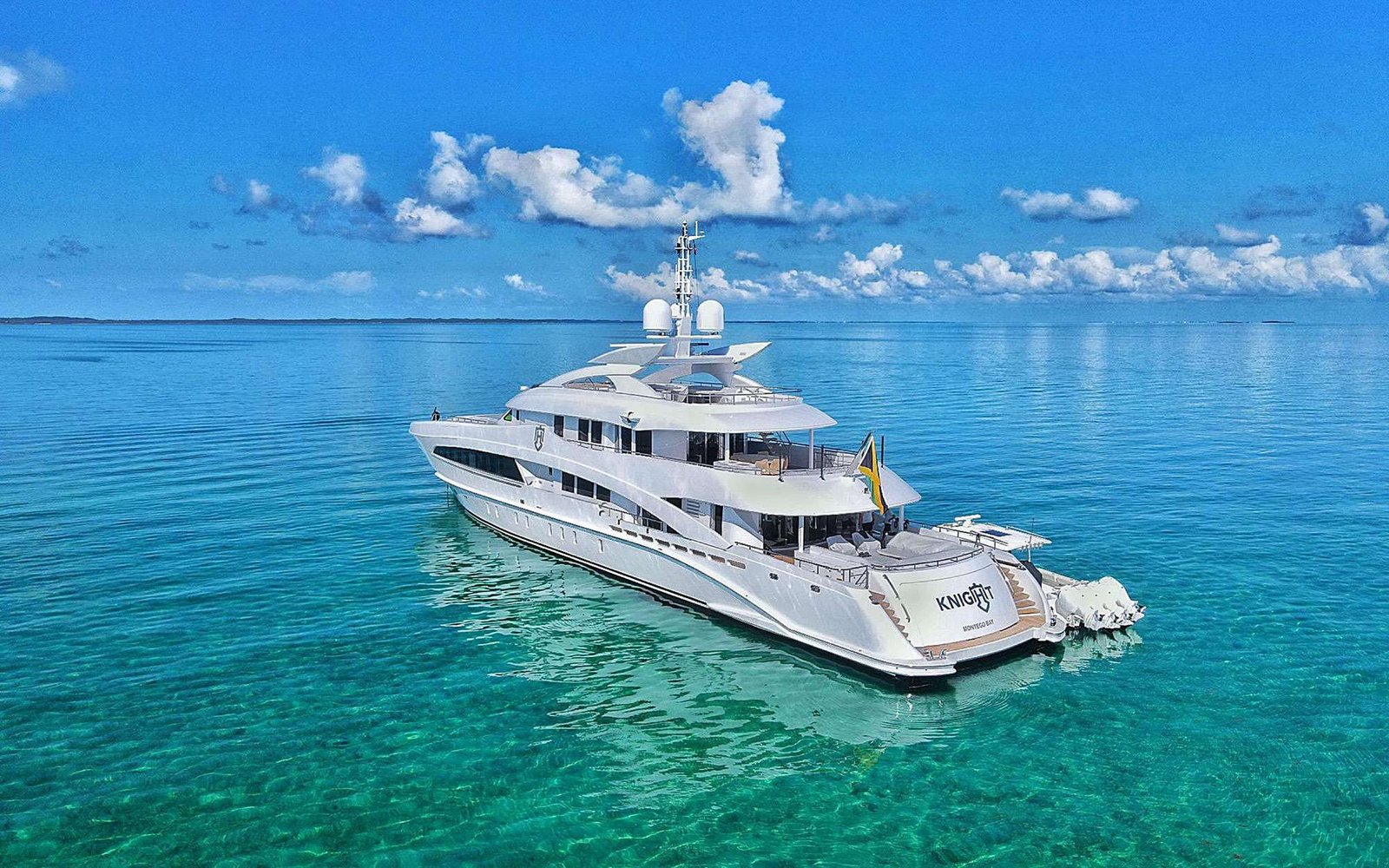 Yacht video tour preview