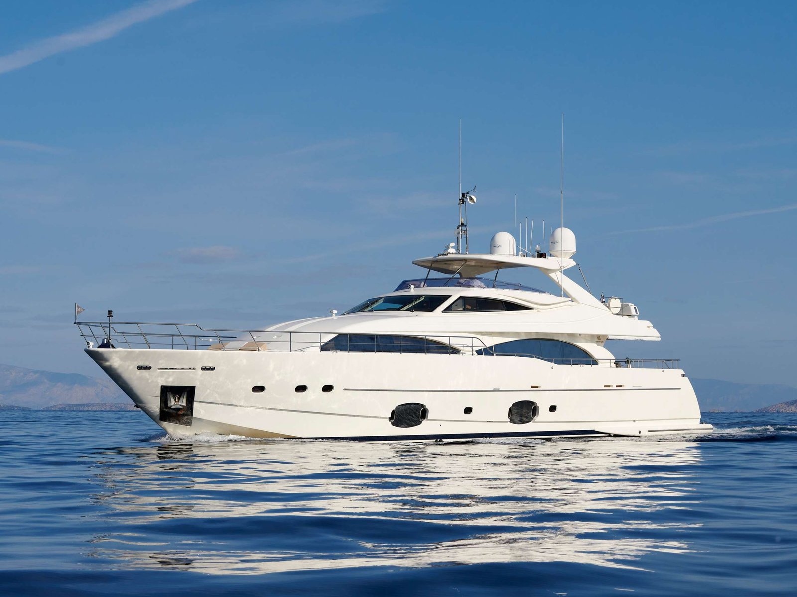 Yacht video tour preview