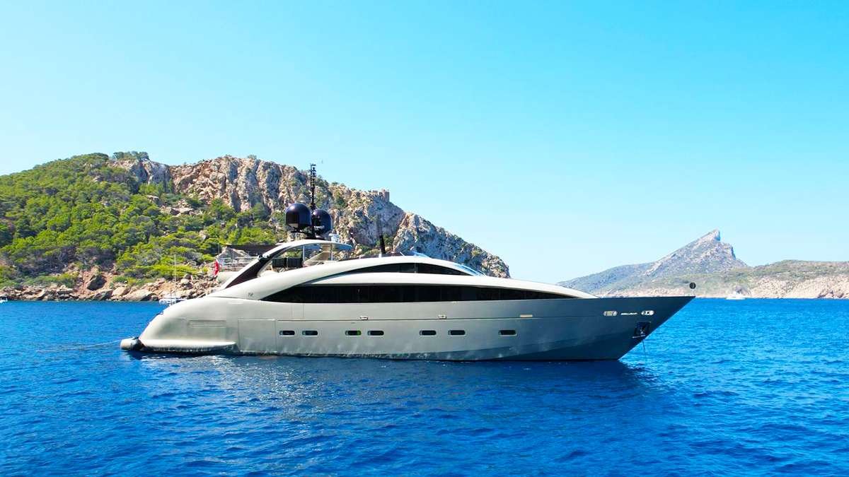 Yacht video tour preview