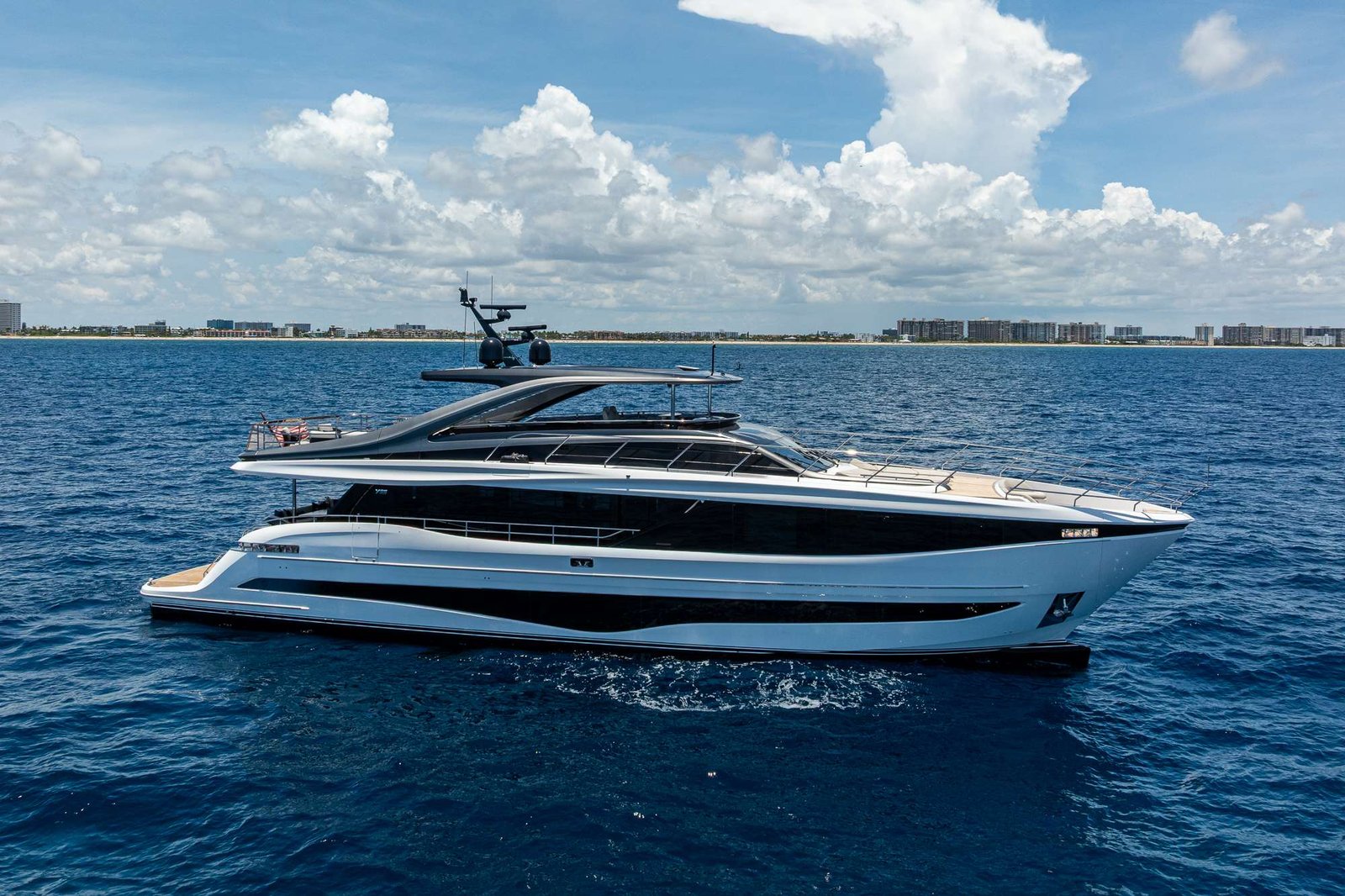 Yacht video tour preview
