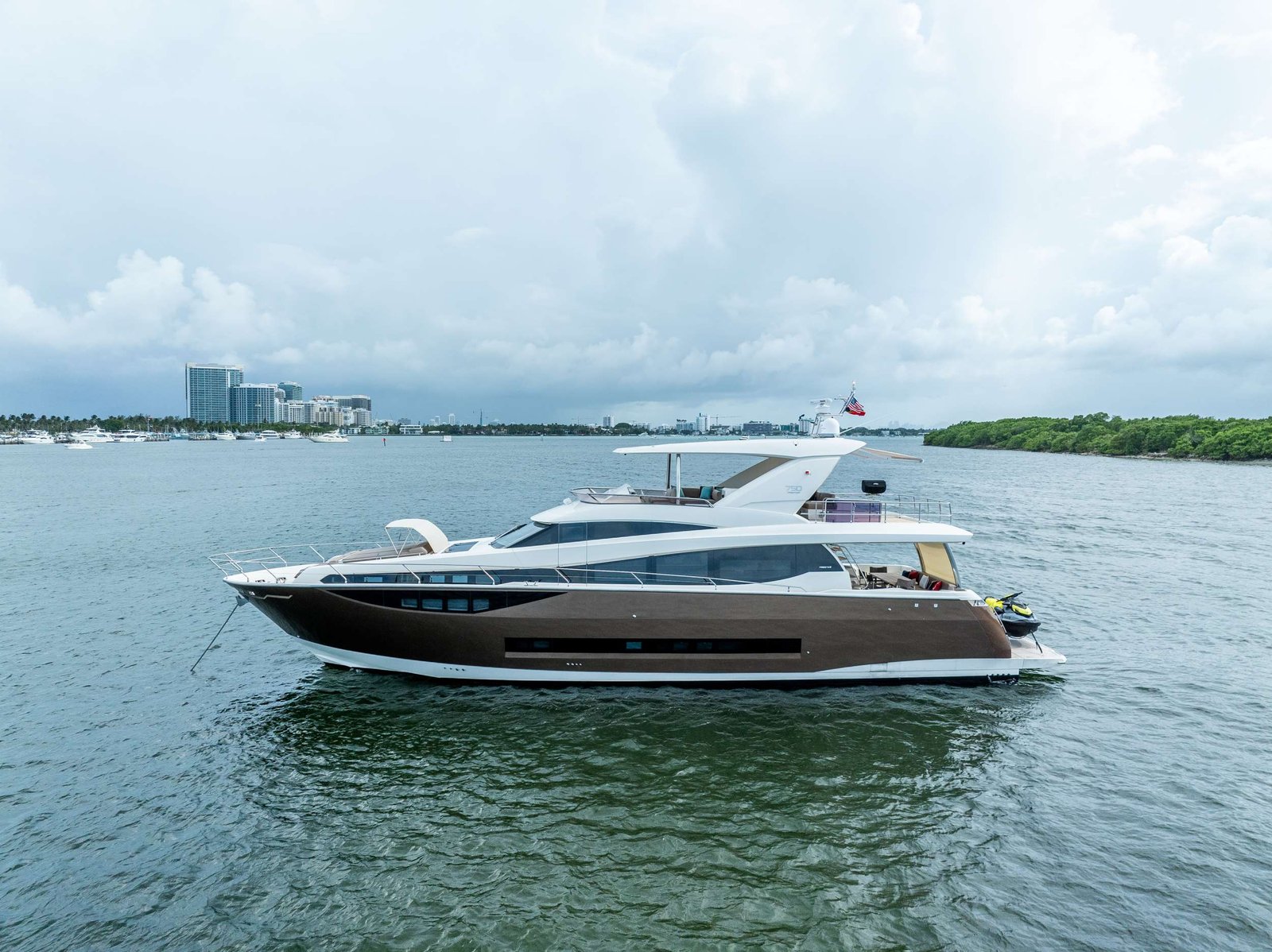 Yacht video tour preview