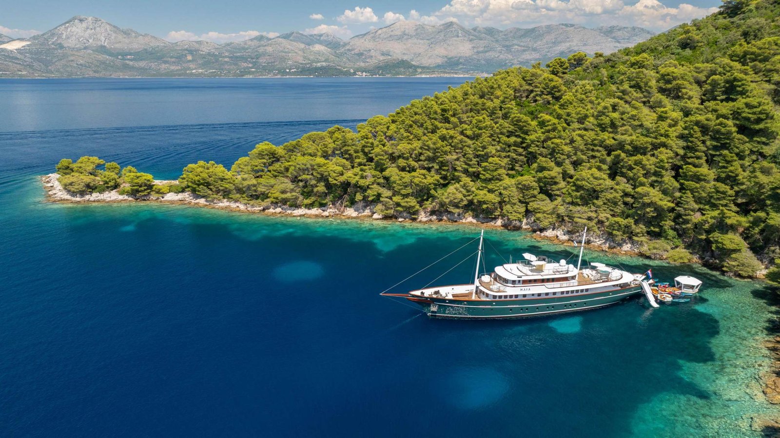 Yacht video tour preview