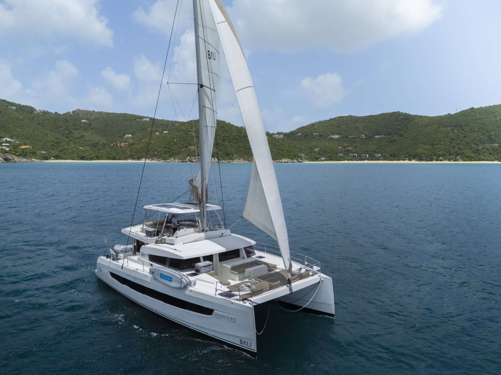 Yacht video tour preview