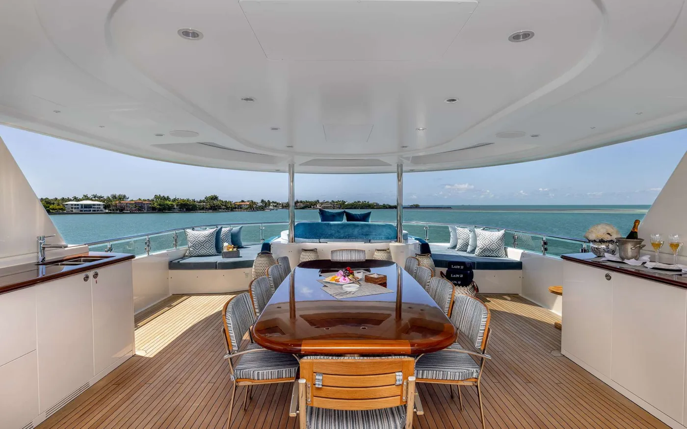 <p>Sun Deck</p>