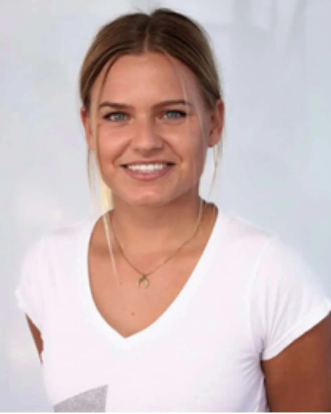 Emila Strzalinka Chef and Hostess