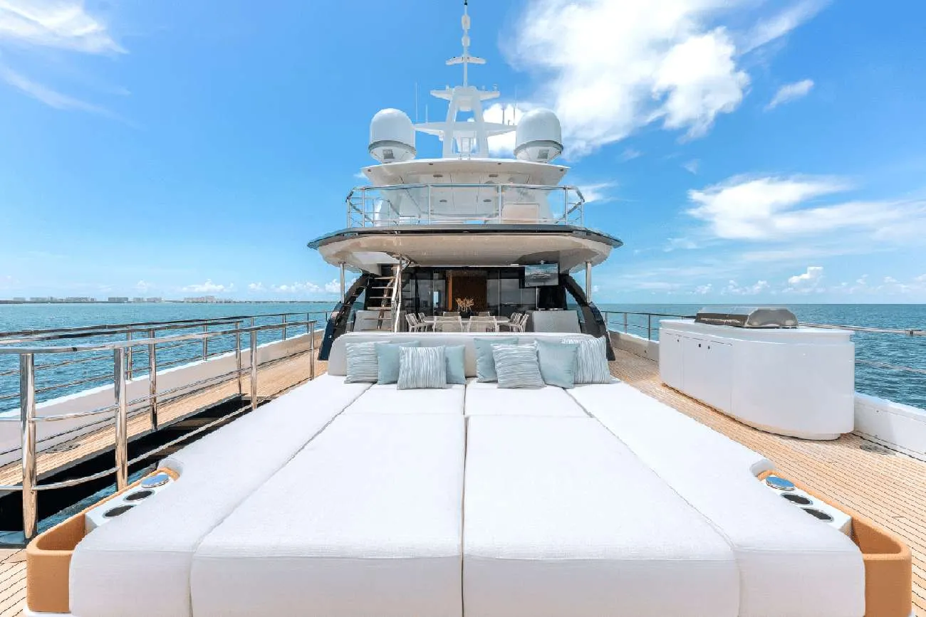 Yacht Image