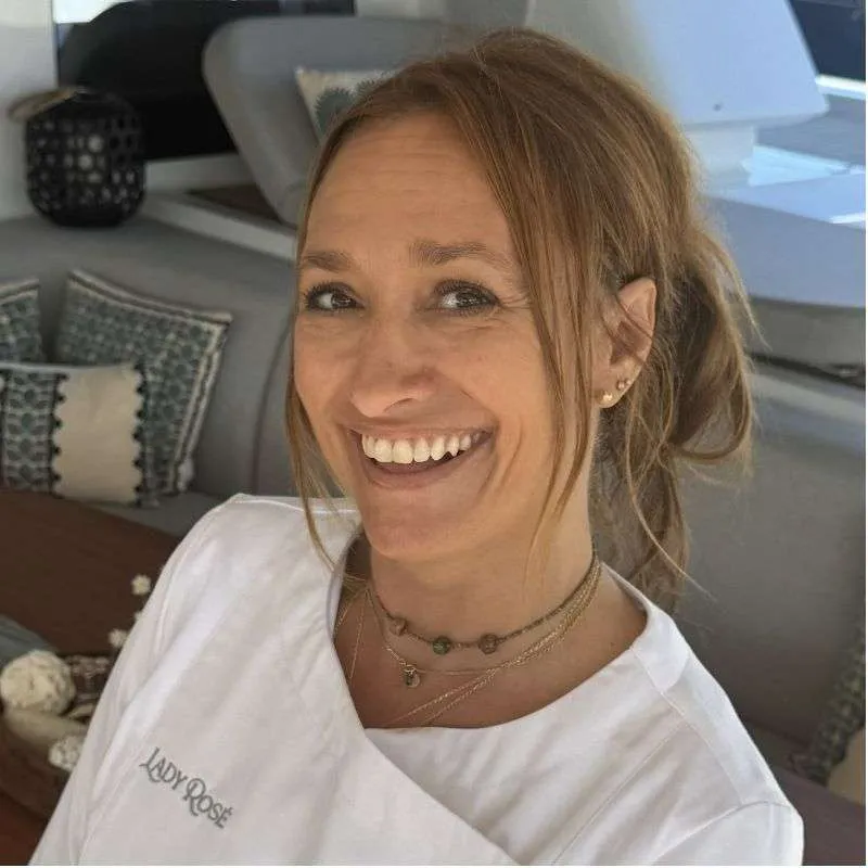 Annick Laroche Chef/Stewardess