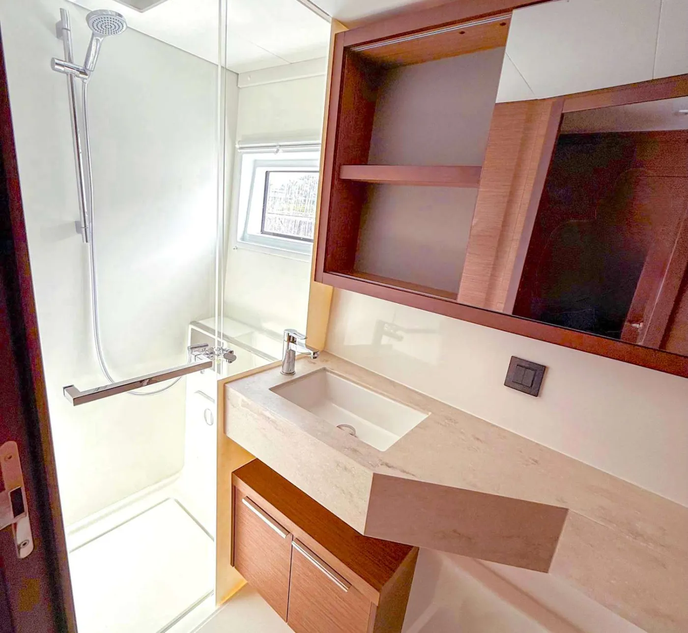 <p>A guest head and shower</p>