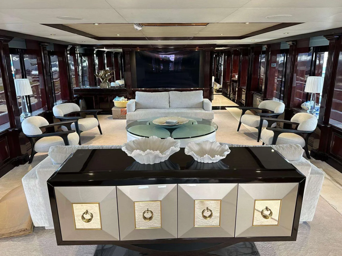 Main Salon Looking Foward