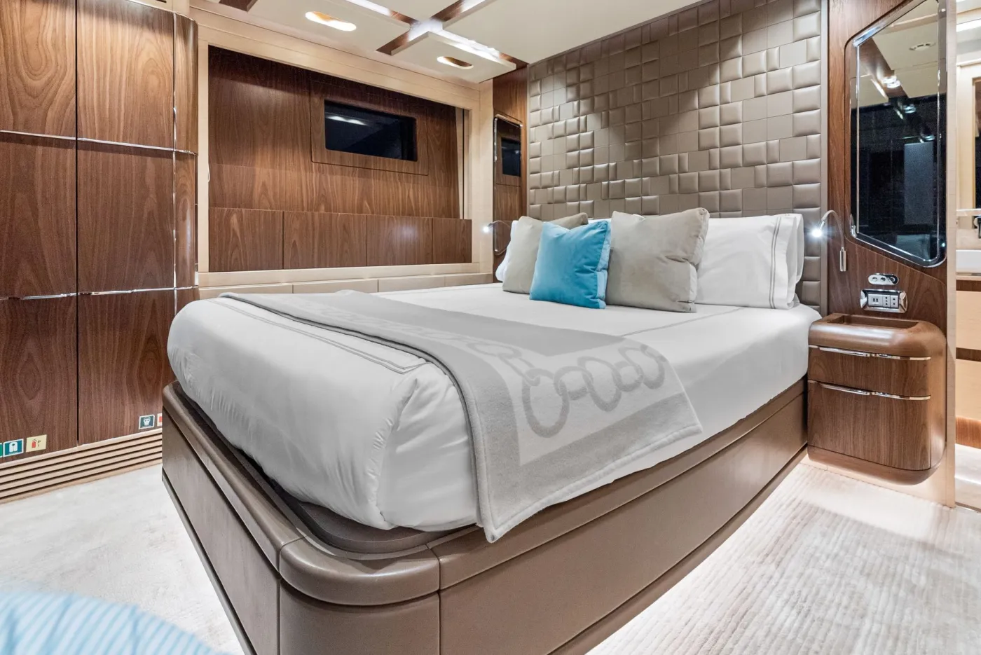 <p>Double Stateroom #1</p>