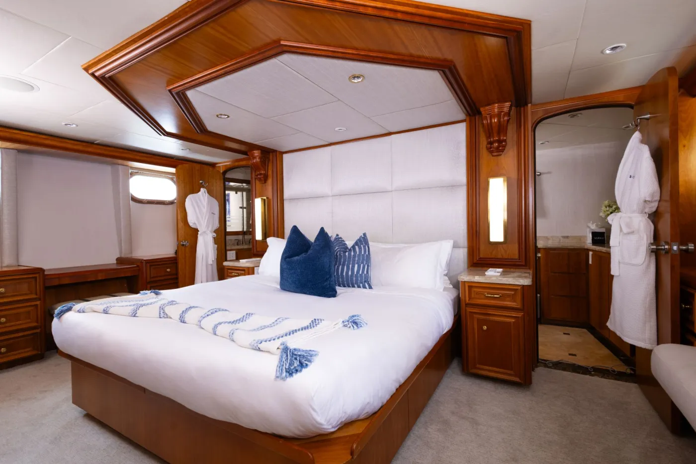 <p>Master stateroom</p>