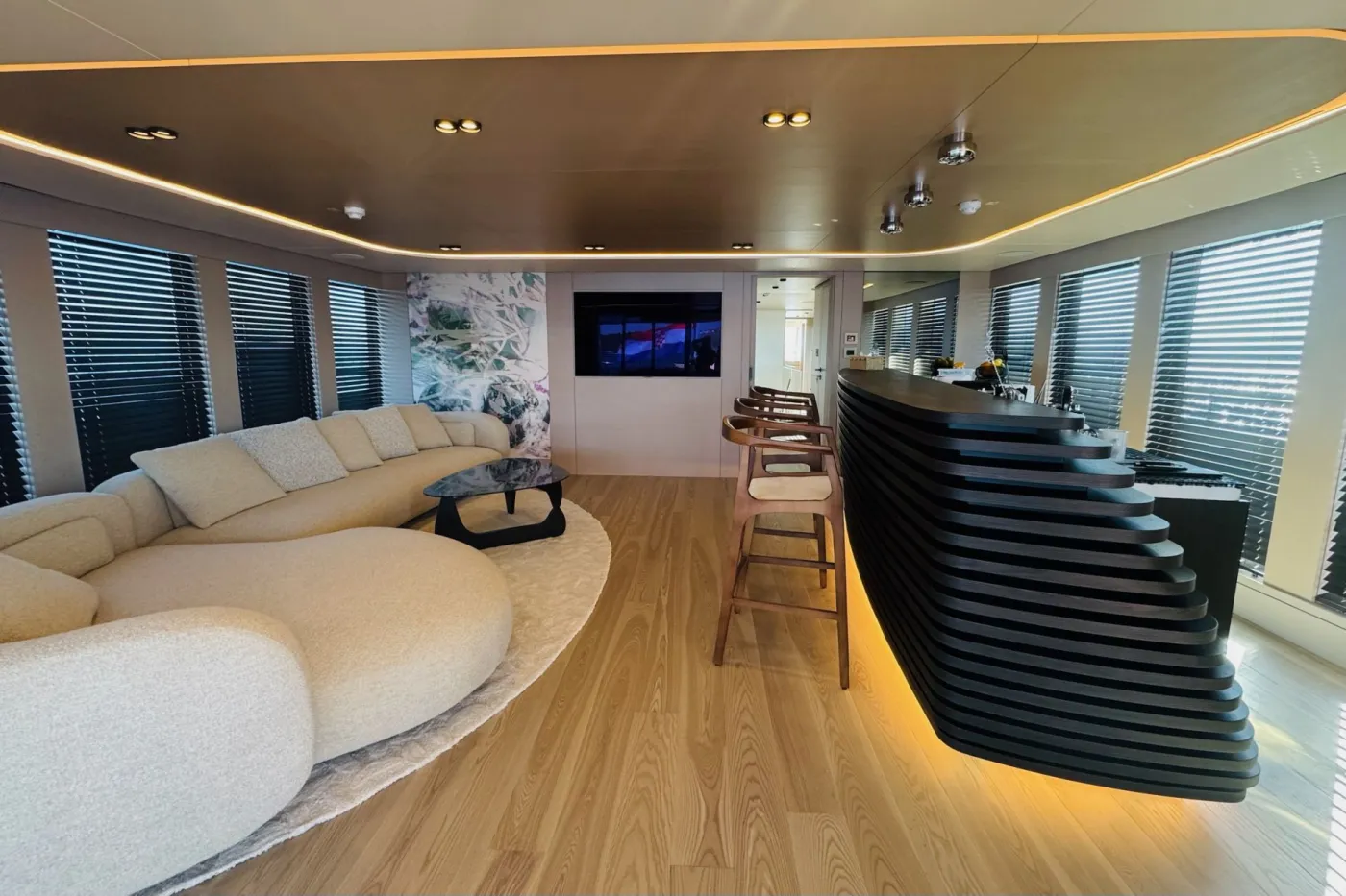 <p>Upper Deck Salon</p>