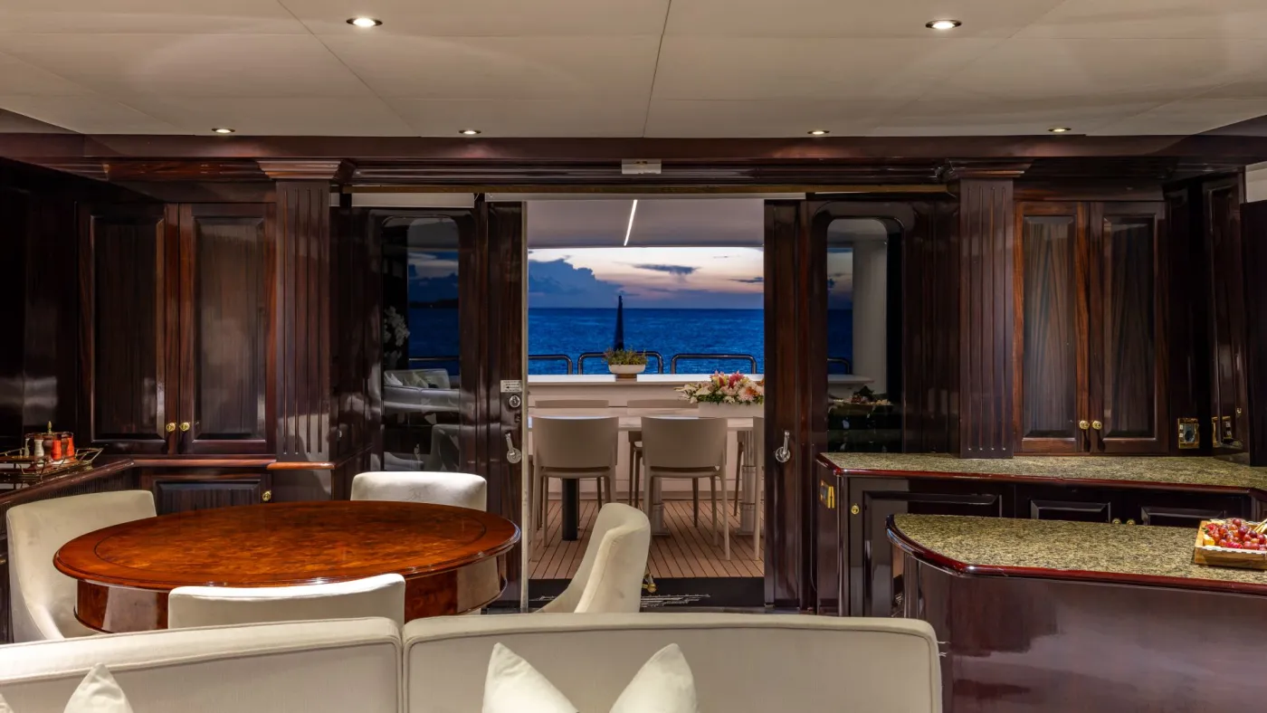 <p>Skylounge Looking Aft</p>