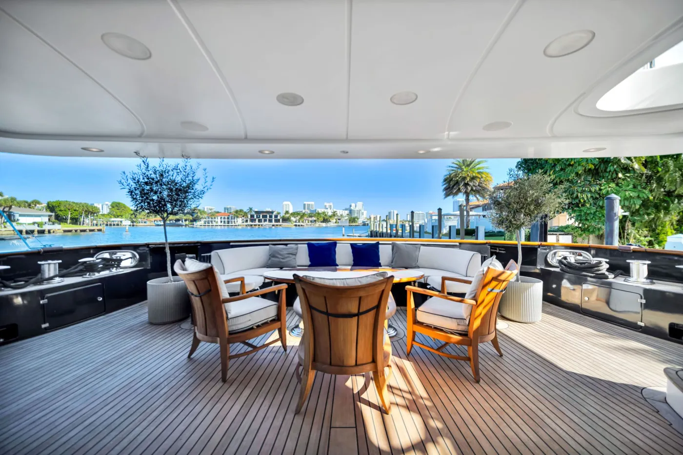 <p>Aft Deck Aft</p>