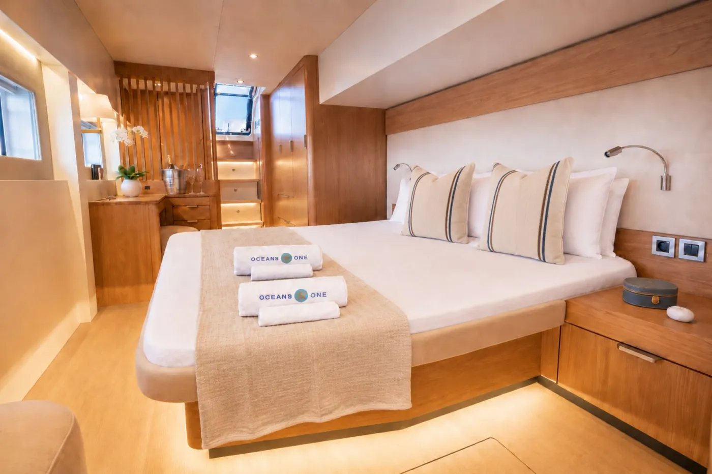 <p>Master Cabin</p>
