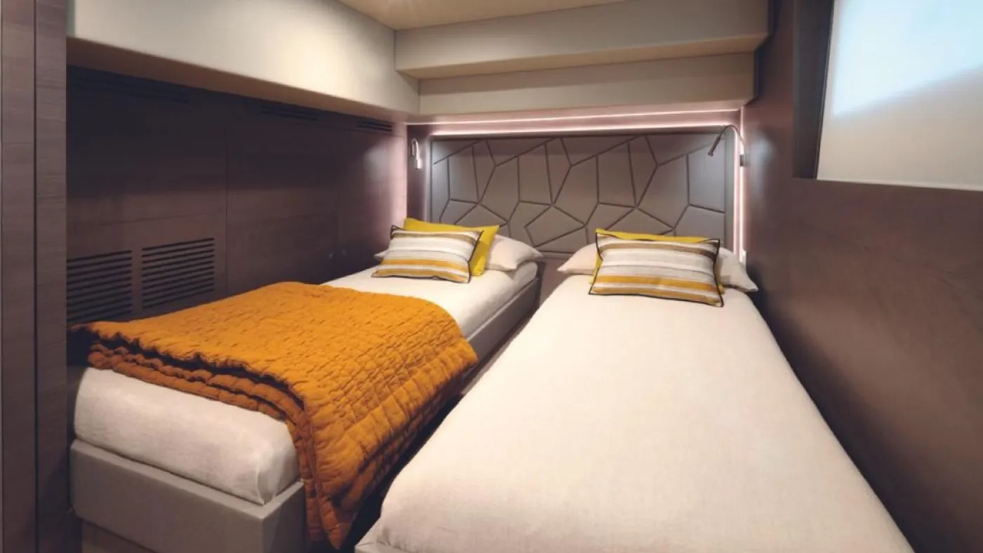 <p>Fouth cabin set up as a twin berth suite</p>