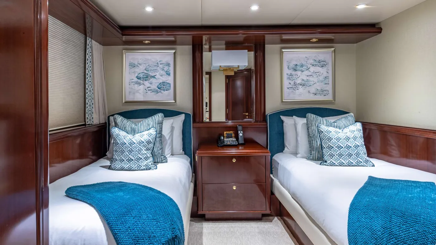 <p>Guest Twin Stateroom</p>