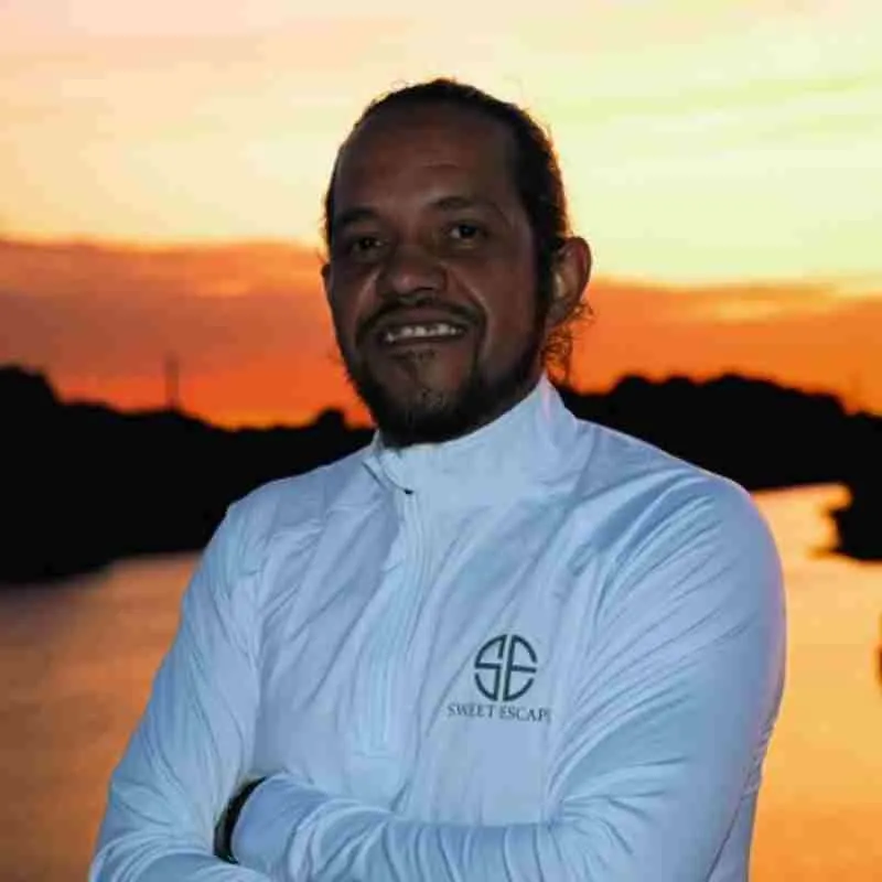 Derik Antonio Vilas Chief Engineer