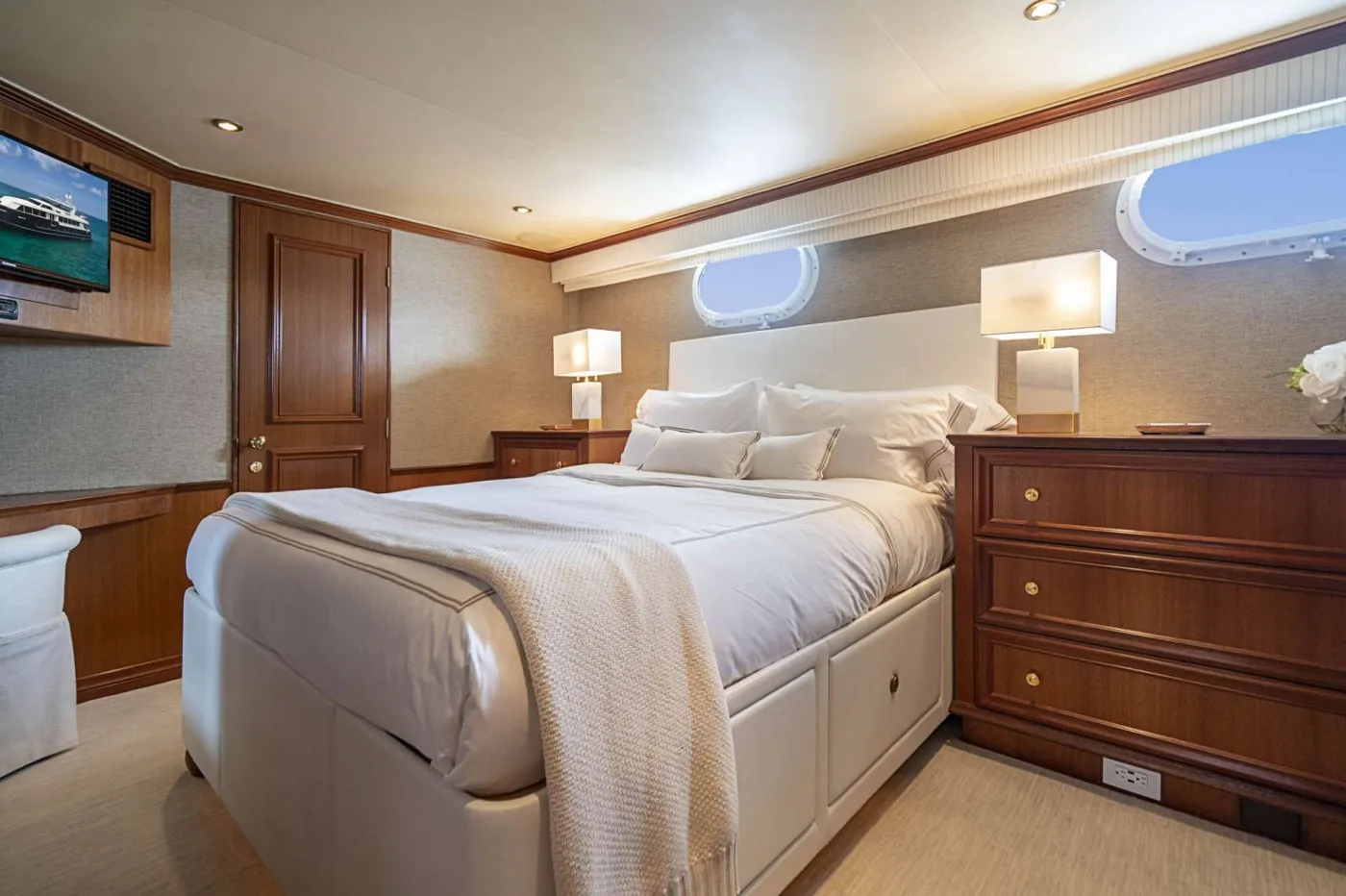 <p>Port Guest Stateroom</p>