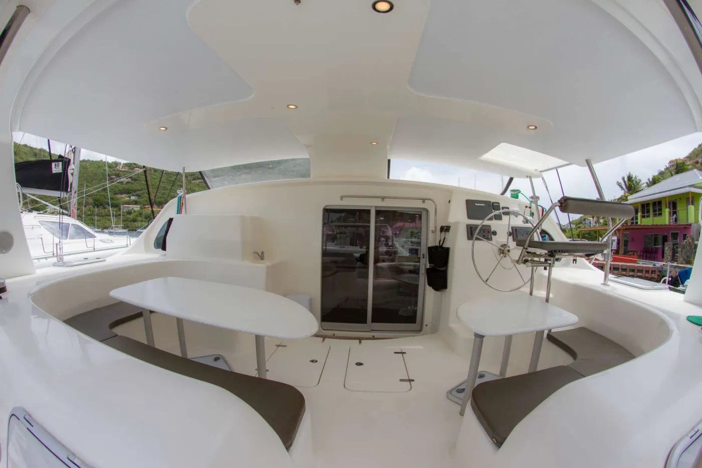 VOYAGE 580
