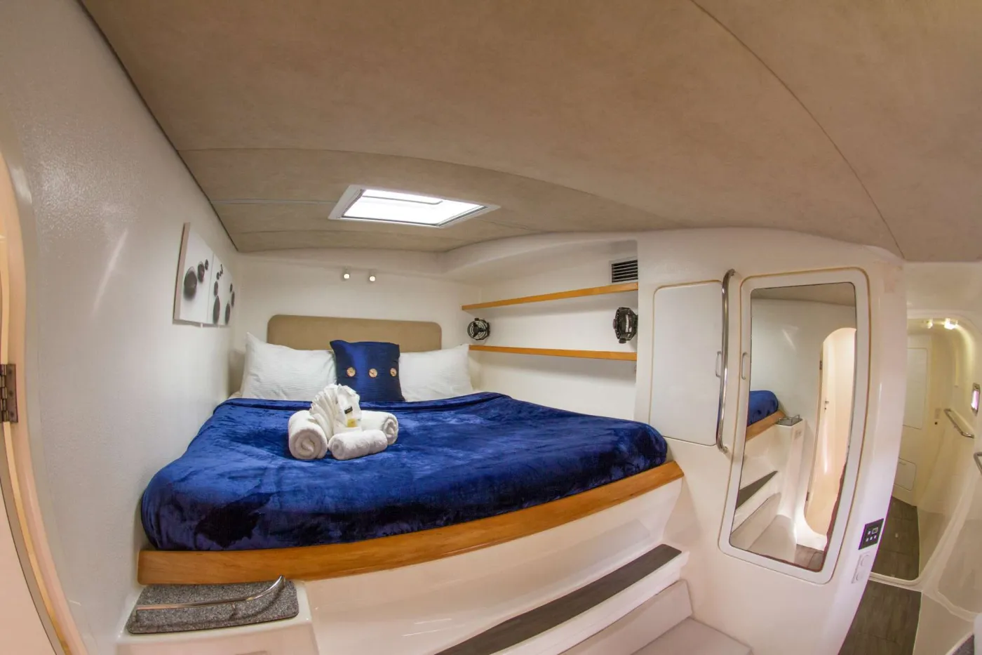 VOYAGE 580