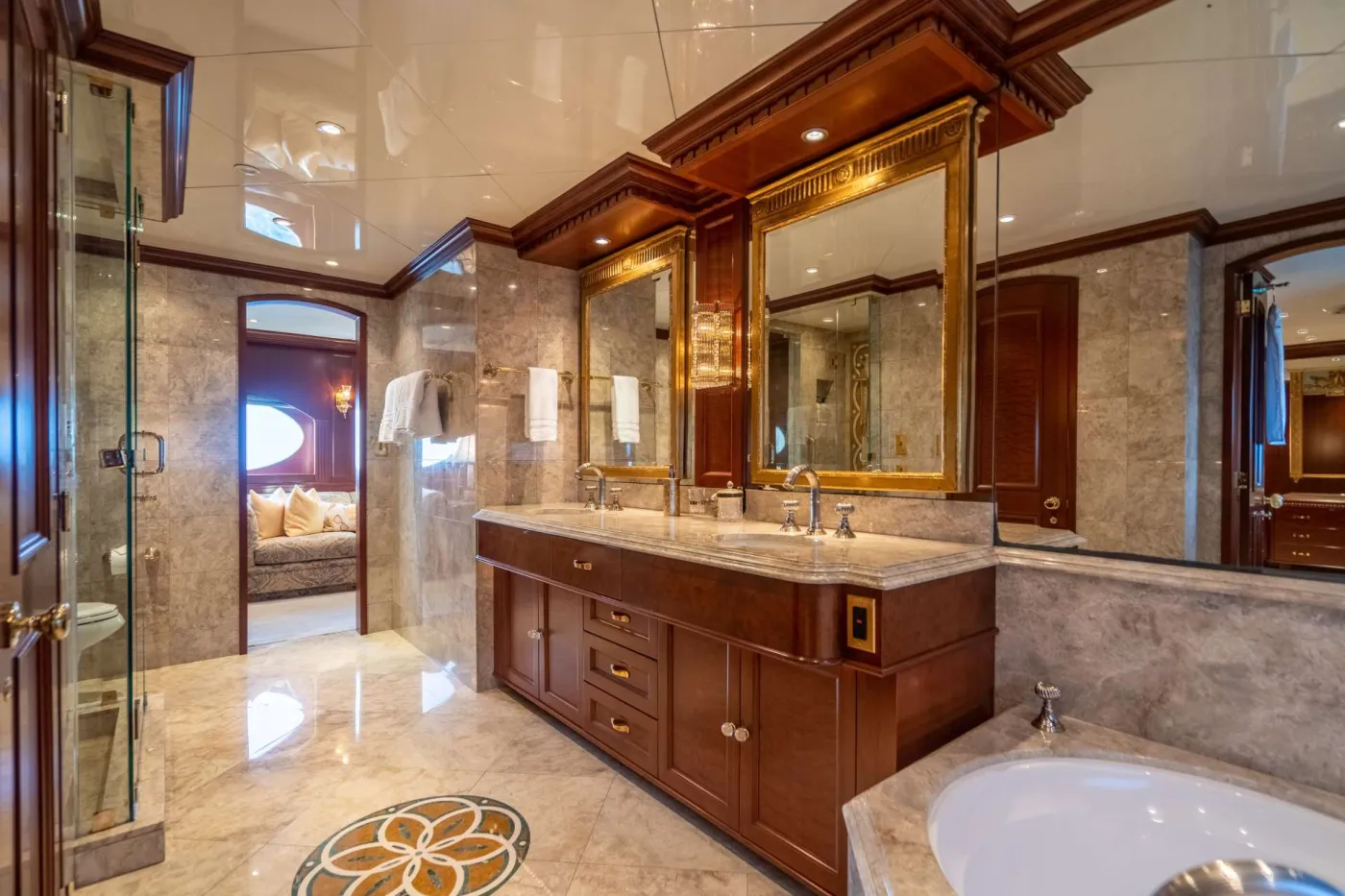 <p>Master Bath </p>