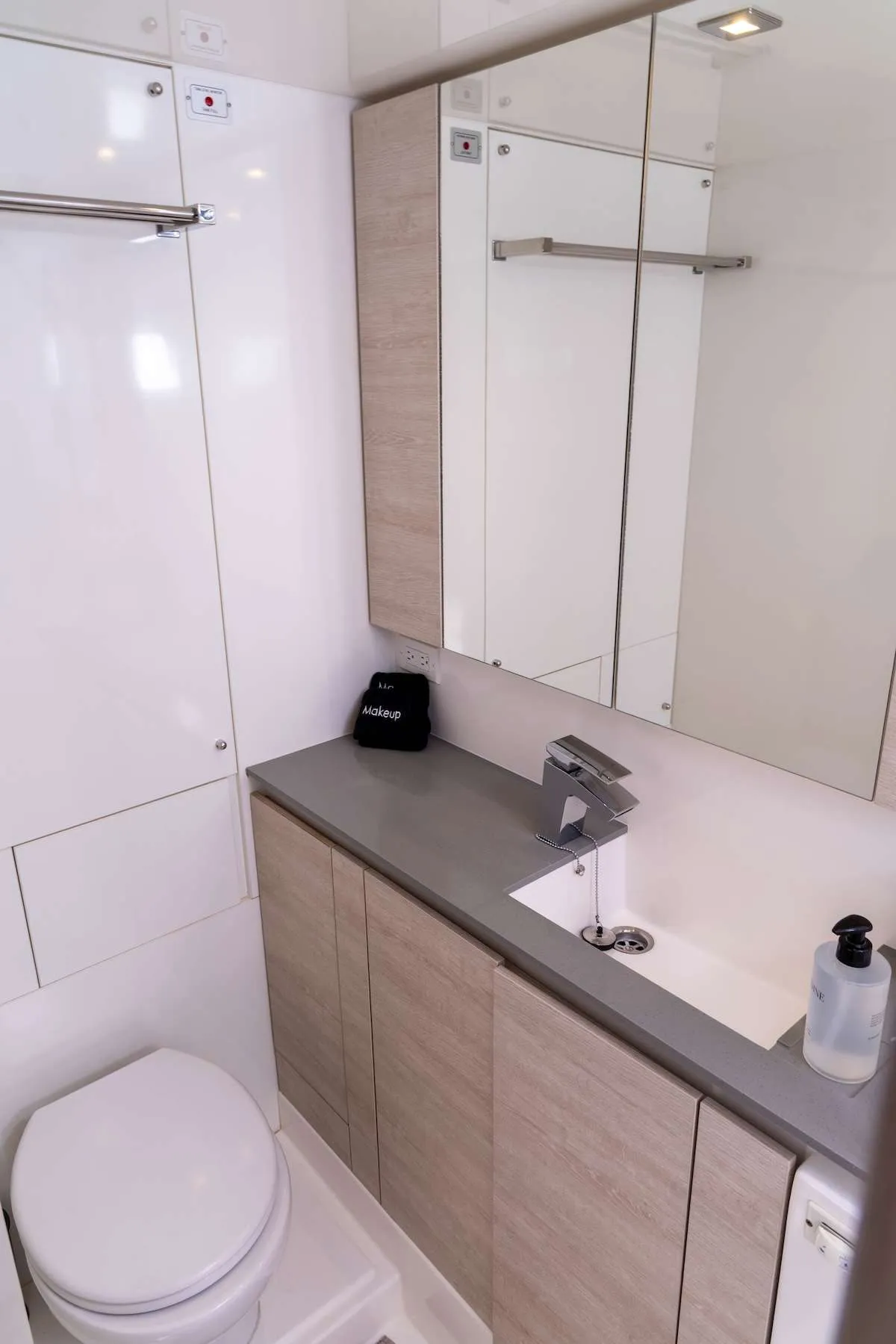 <p>Bathroom</p>