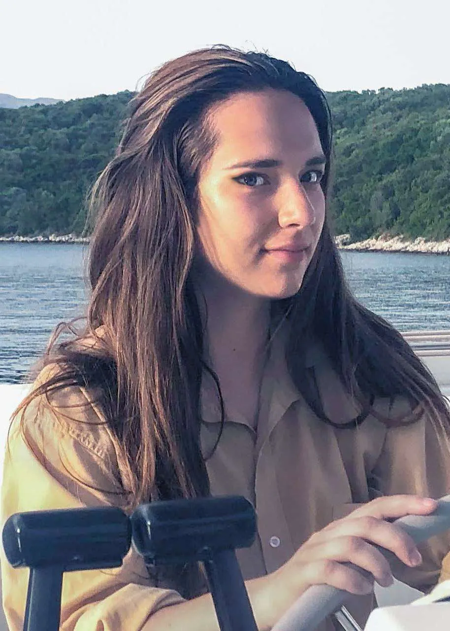 Julianna Zysk Chef/First Mate