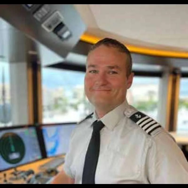 JOHANNES BUYS Captain