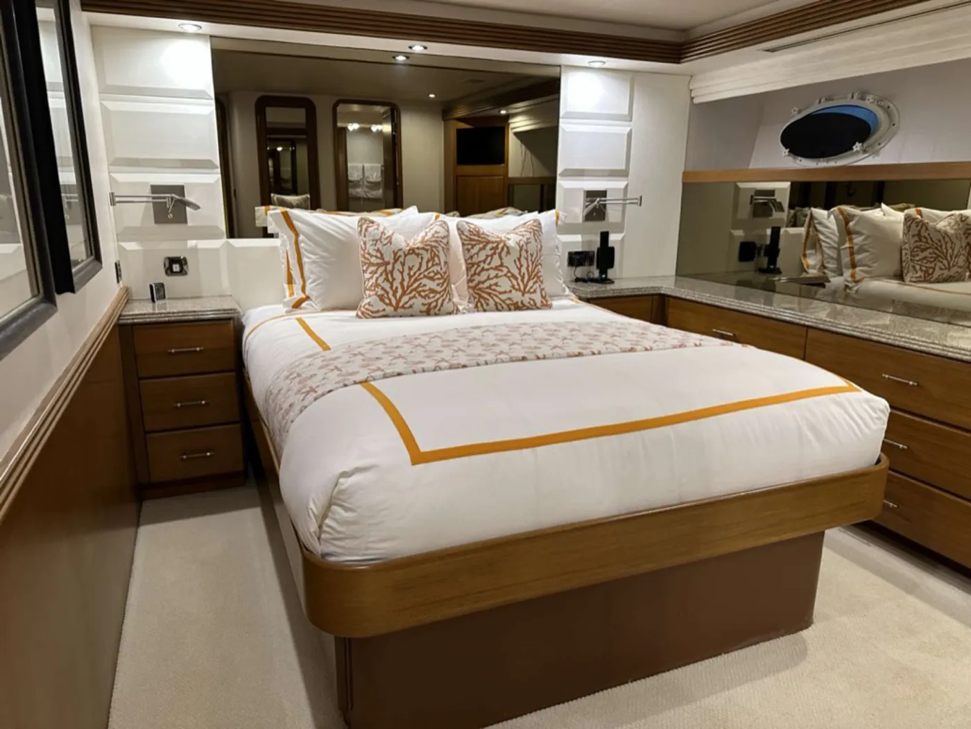 <p>Guest Stateroom – Port</p>