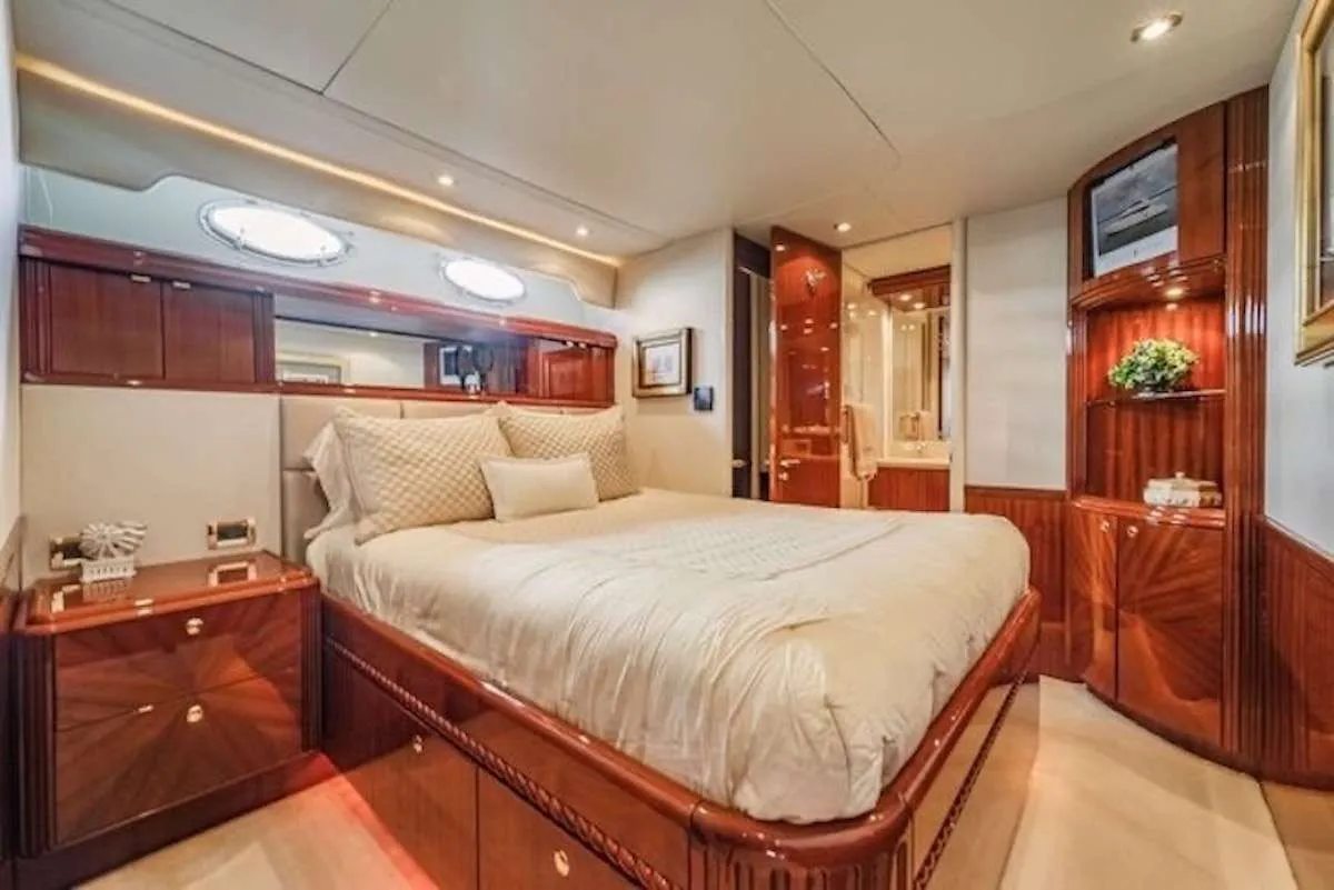 <p>Guest Stateroom </p>
