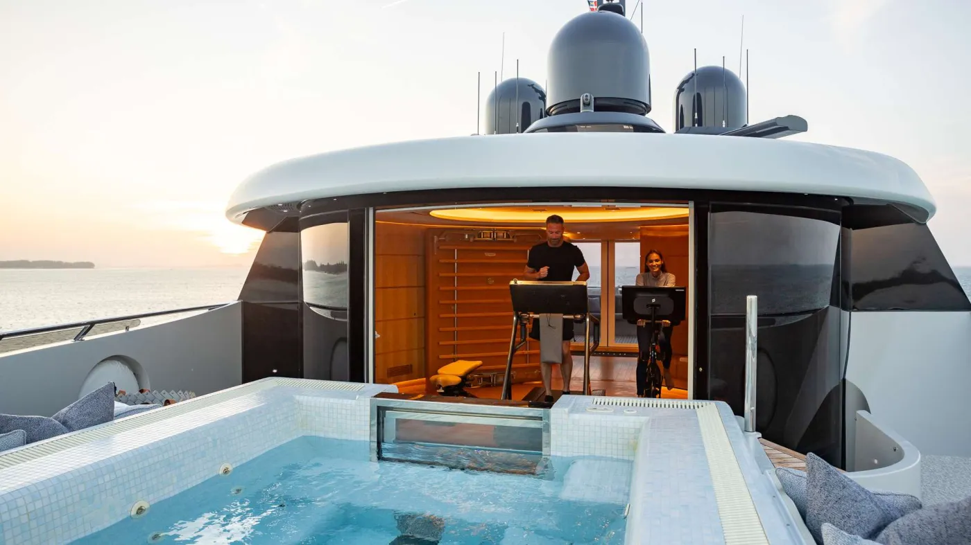 <p>Techno Gym/Jacuzzi</p>