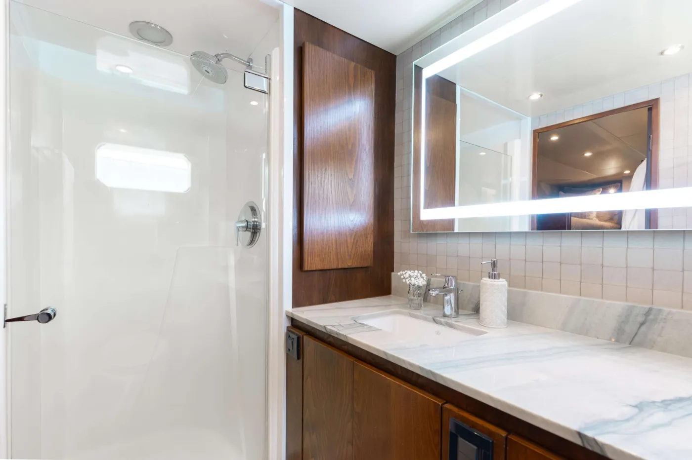<p>Bunk Room Ensuite</p>
