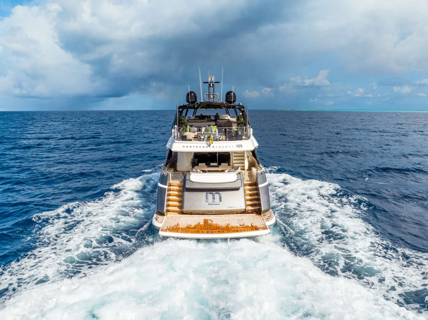 <p>M/Y M</p>