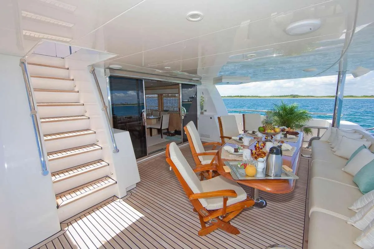 <p>Aft Deck Formal Dining</p>