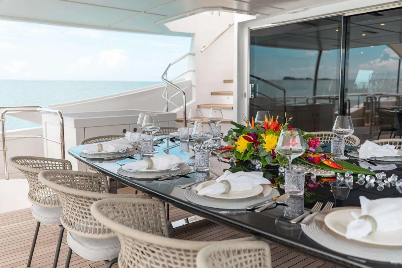 <p>Bridge deck dining</p>