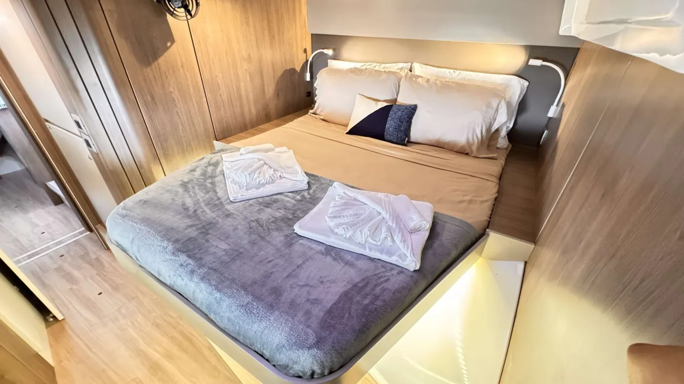 <p>Starboard Guest Cabin</p>