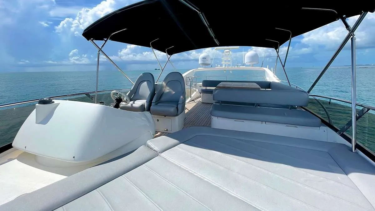 Yacht Image