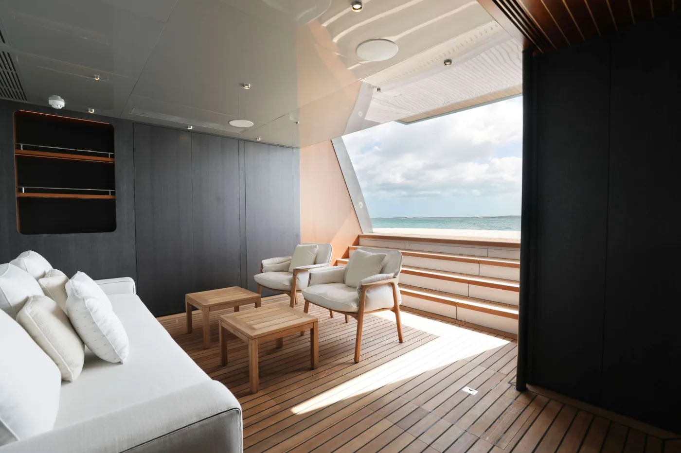 <p>Beach Club</p>