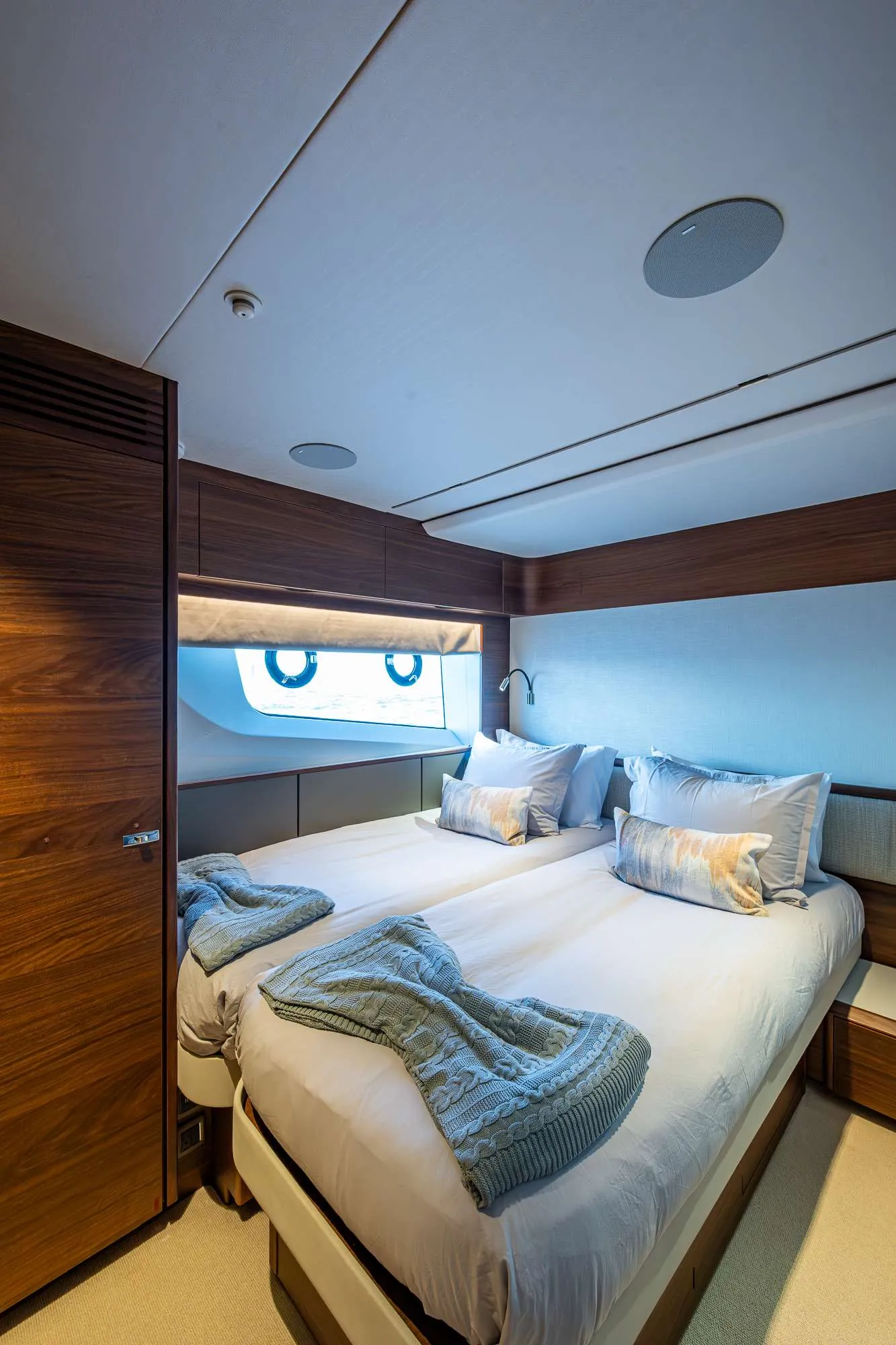 <p>Convertible Stateroom</p>