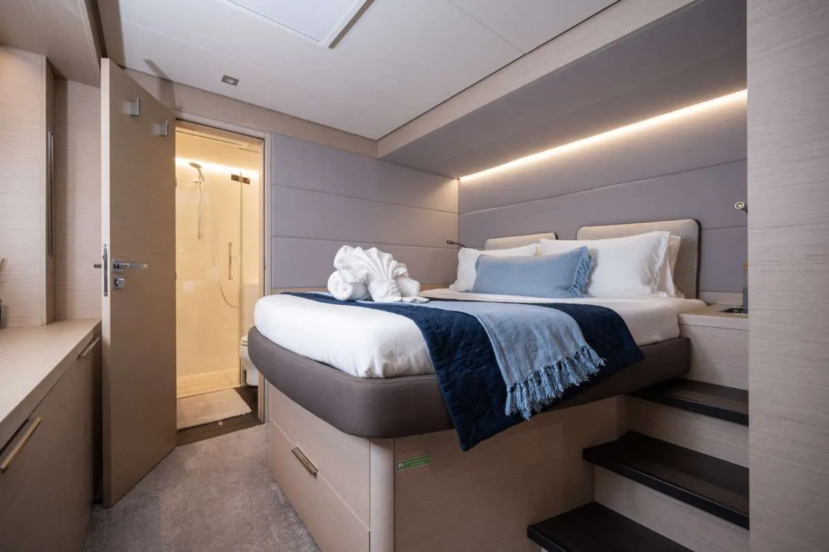 <p>Port Forward Cabin </p>