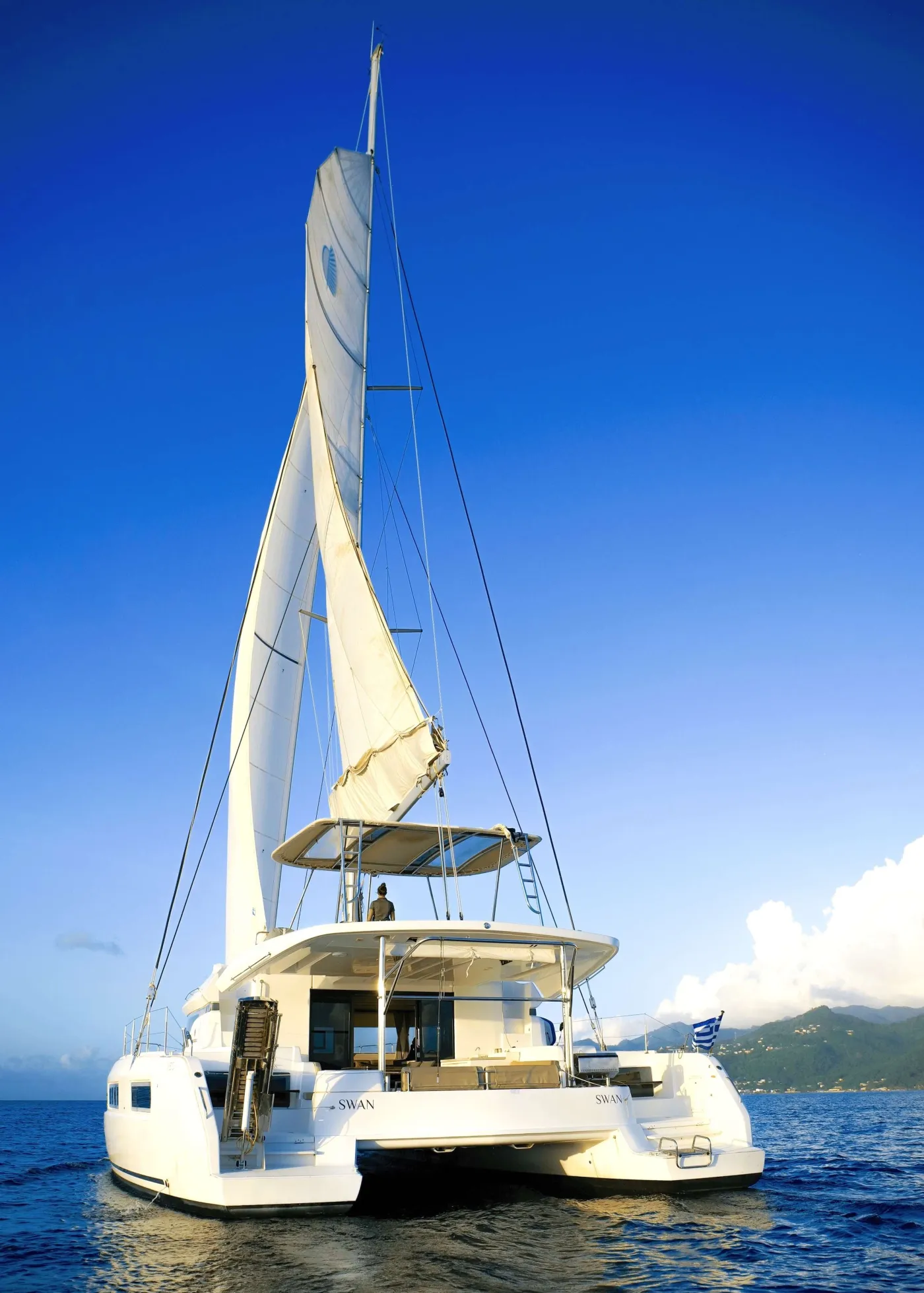 <p>Swan aft view</p>
