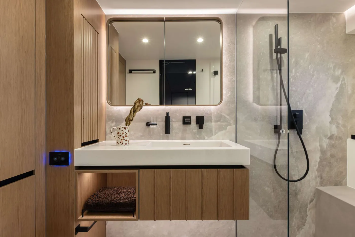<p>Bathroom</p>