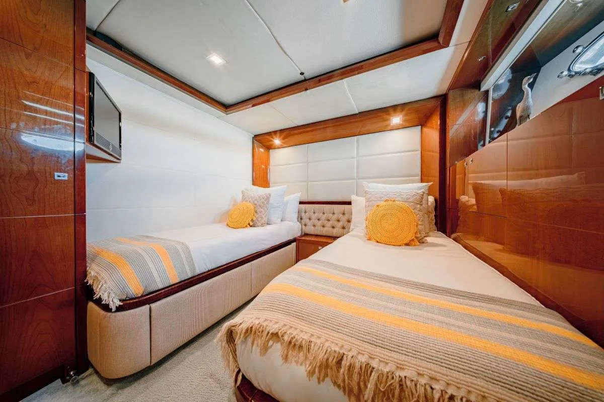 <p>Twin Stateroom</p>