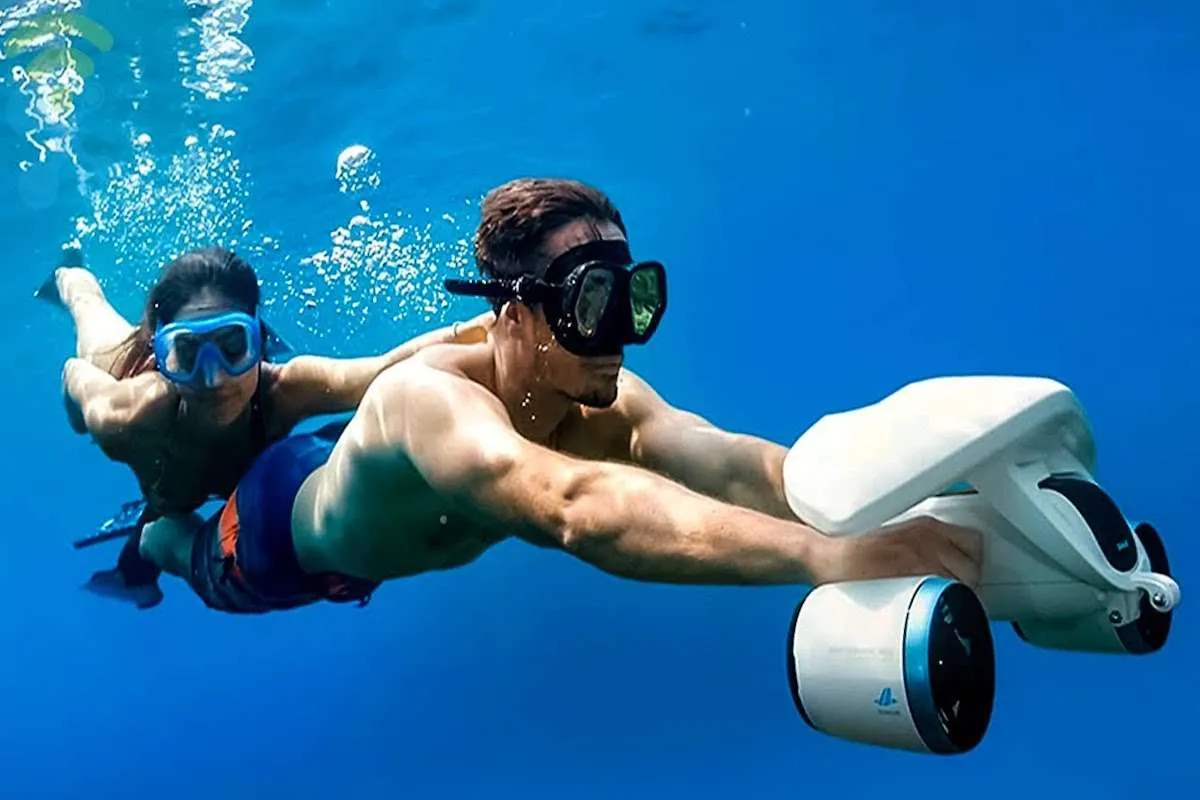 <p>Sea Scooters</p>