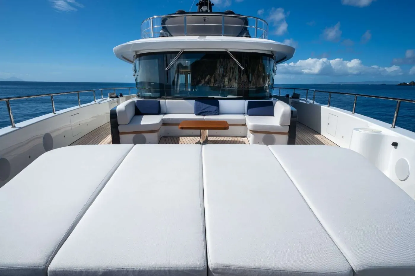 <p>Foredeck Lounge</p>
